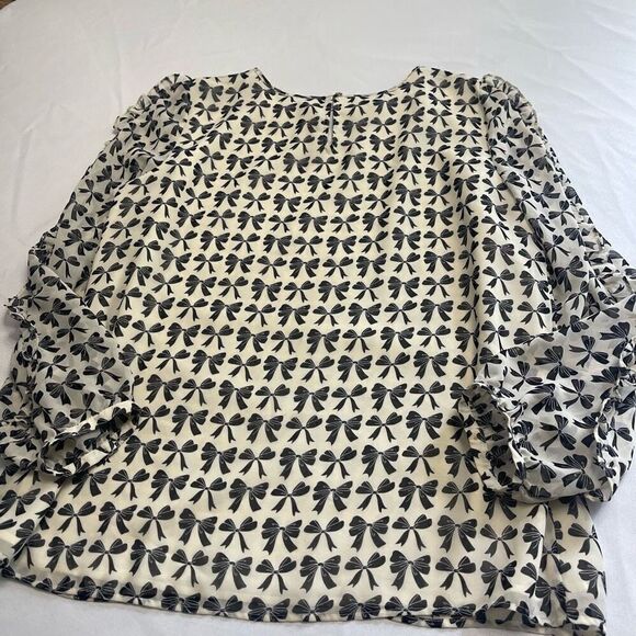 NWOT Talbots Black Cream Ruffle Bow Top Size Medium New - Picture 8 of 9